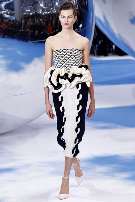 Bette Franke for shows Paris Fall/Winter 2013 Dior